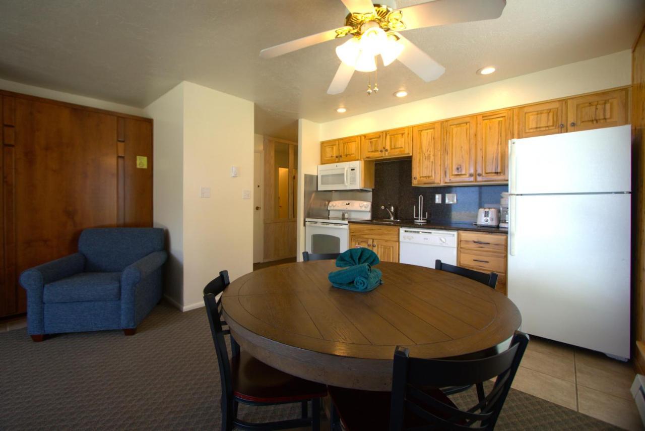 Multi Resorts At Bear Lake Garden City Exterior photo