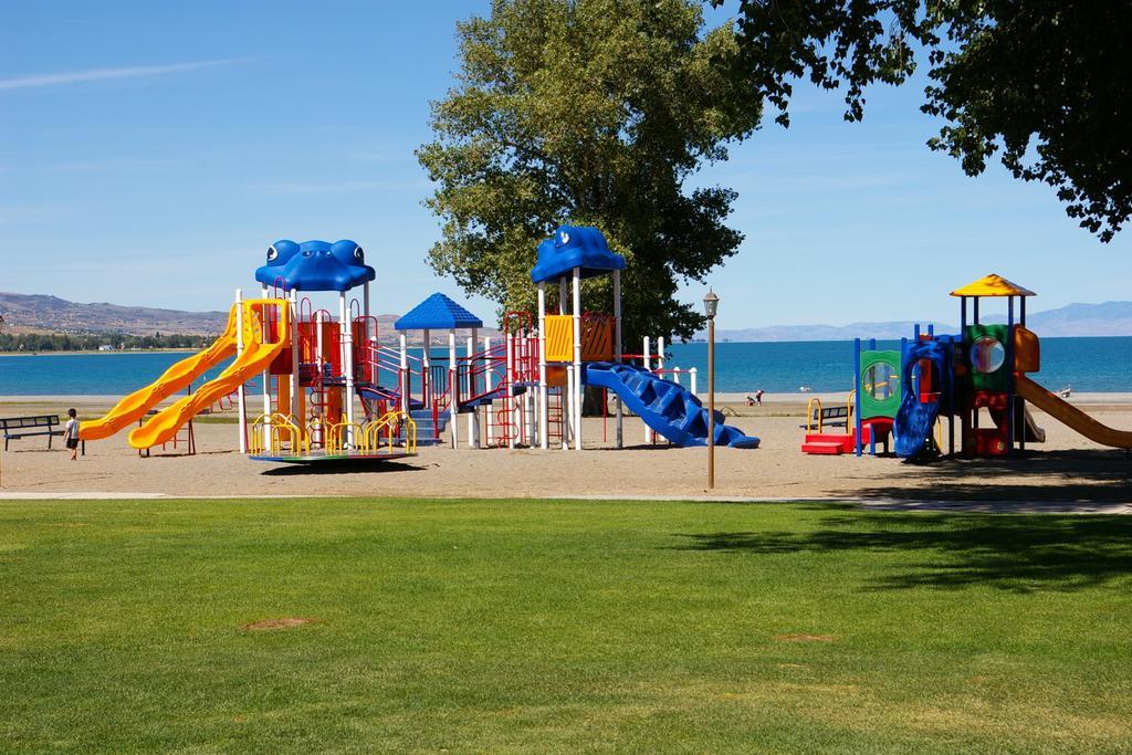 Multi Resorts At Bear Lake Garden City Exterior photo